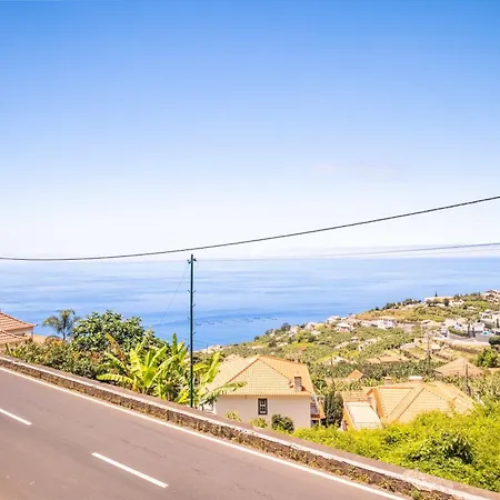 Casa Dos Leoes Arco da Calheta (Madeira)