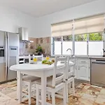 Casa Dos Leões * Arco da Calheta (Madeira)