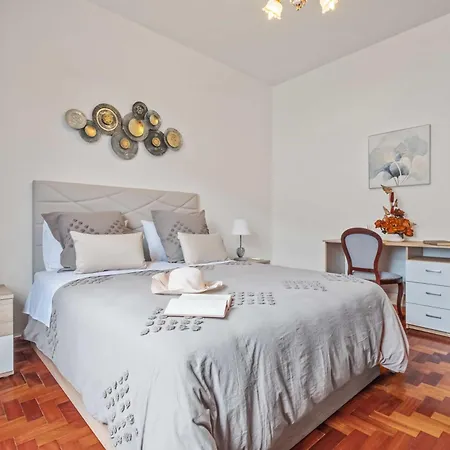 Casa Dos Leoes