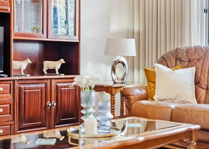 Semesterbostad Casa Dos Leoes Arco da Calheta (Madeira)